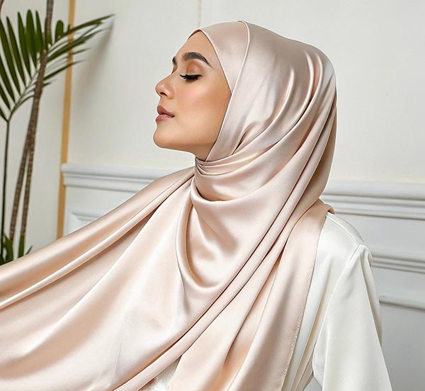 Why should muslim women choose silk scarf?
