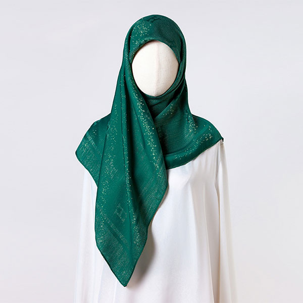 Pure Color Turkish Women Wearing Headscarves